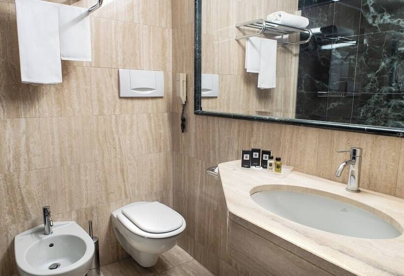 Отель Santa Barbara