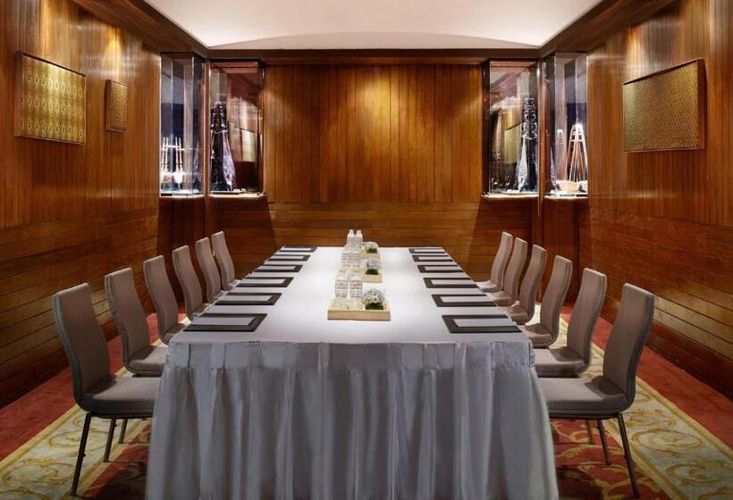 هتل Sari Pacific Jakarta, Autograph Collection