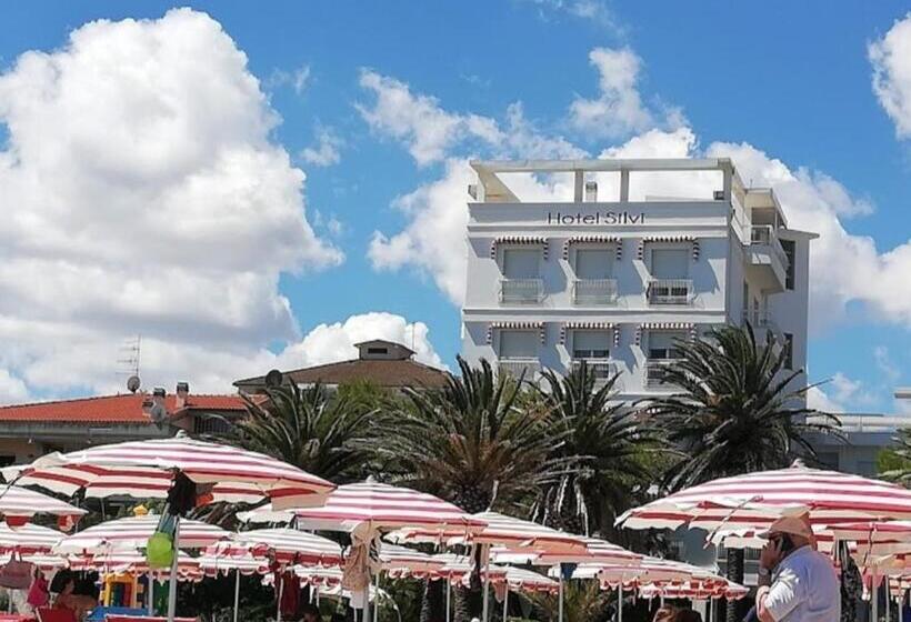 בית מלון כפרי Silvi