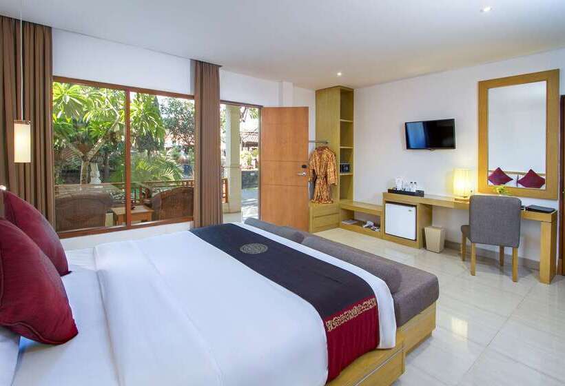 Отель Kuta Beach Club