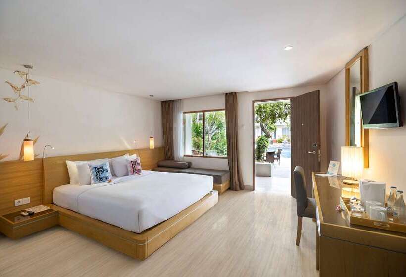 Отель Kuta Beach Club