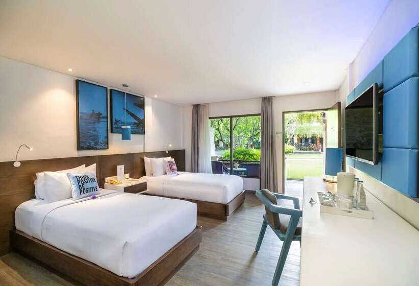 Отель Kuta Beach Club