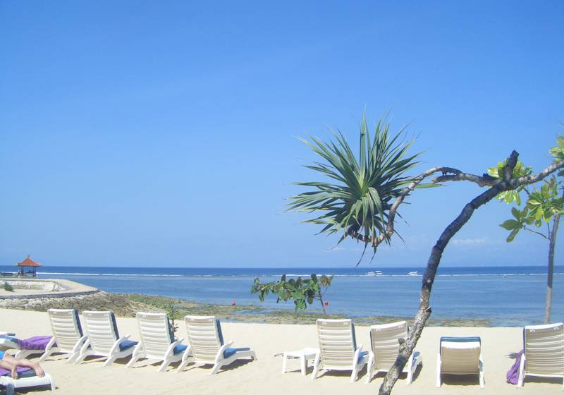 Отель Kuta Beach Club