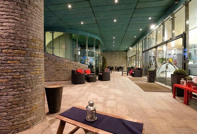 فندق Th Sestriere   Villaggio Olimpico