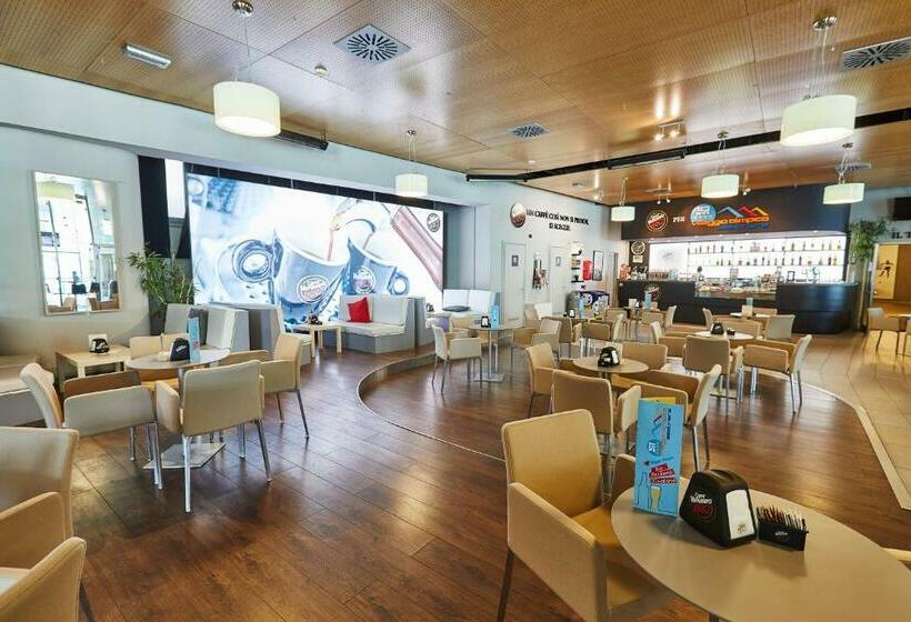 فندق Th Sestriere   Villaggio Olimpico