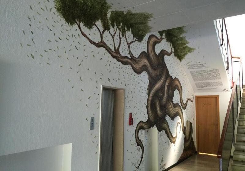 Lh Hotel Arca Street Art