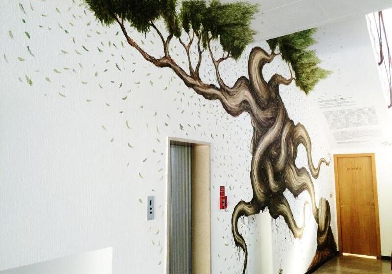 Lh Hotel Arca Street Art