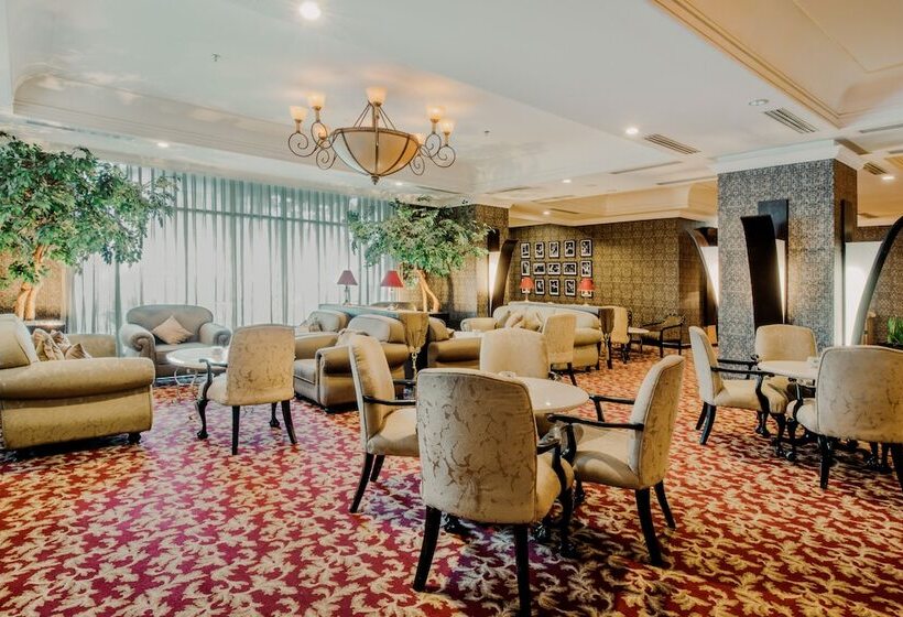 호텔 The Papandayan