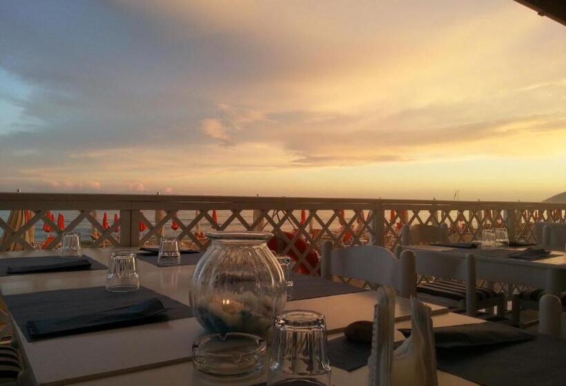 호텔 Torre Del Sole