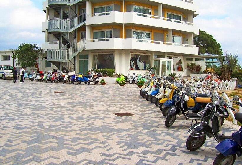 호텔 Torre Del Sole