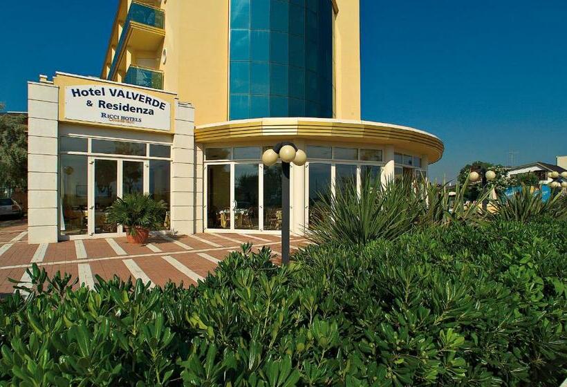 Отель Valverde & Residenza