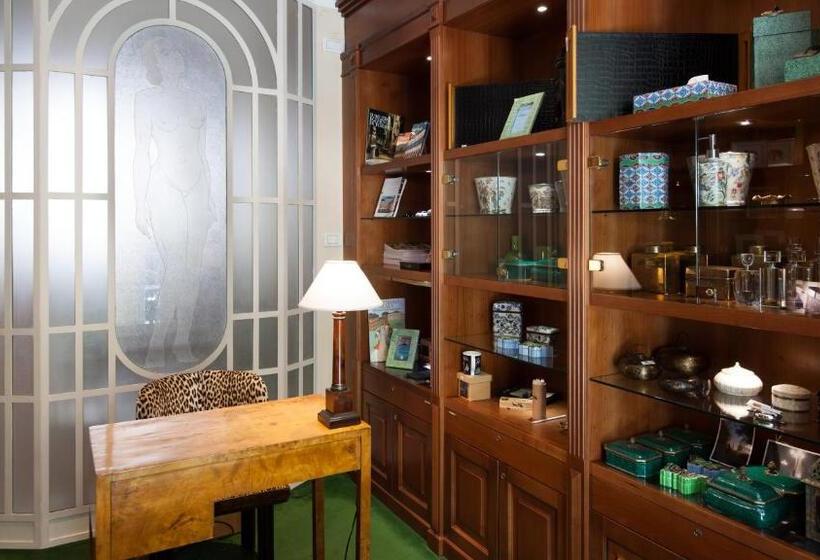 فندق Victoria & Iside Spa