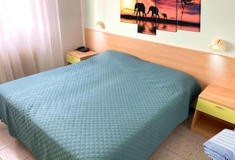 ホテル Villa Augusta