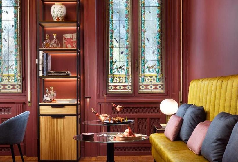 Отель Villa Cortine Palace Relais Chateaux