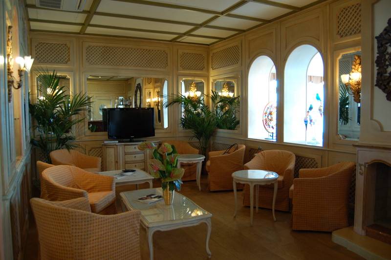 هتل Villa Laguna