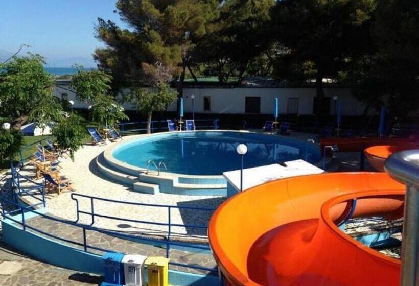 ホテル Village Club Santa Caterina