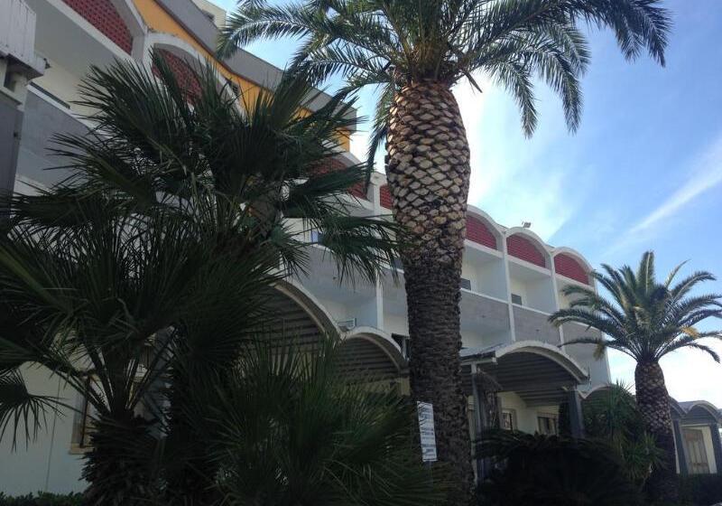 ホテル Village Club Santa Caterina