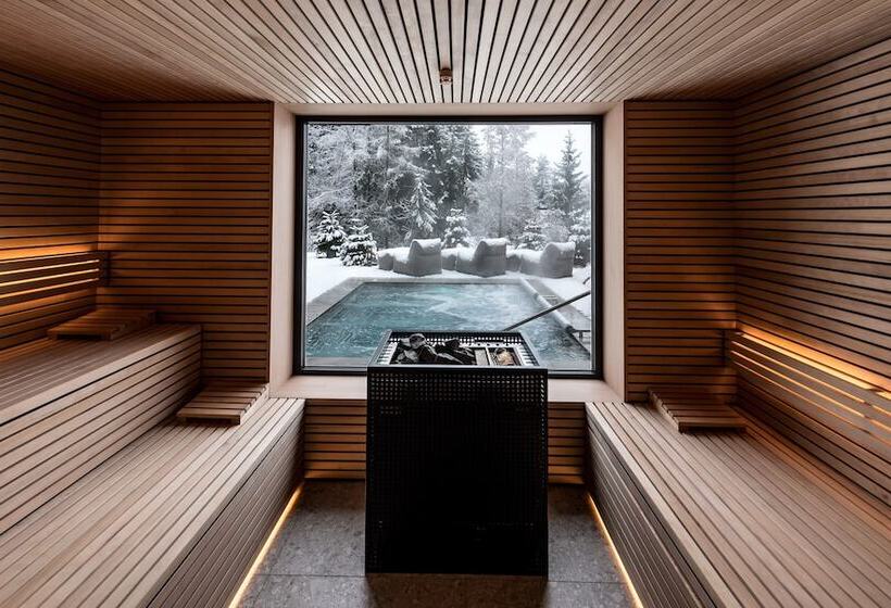 Отель Waldrast Dolomites