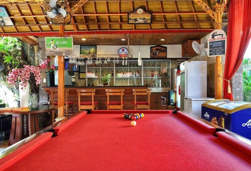 호텔 Wina Holiday Villa Kuta Bali