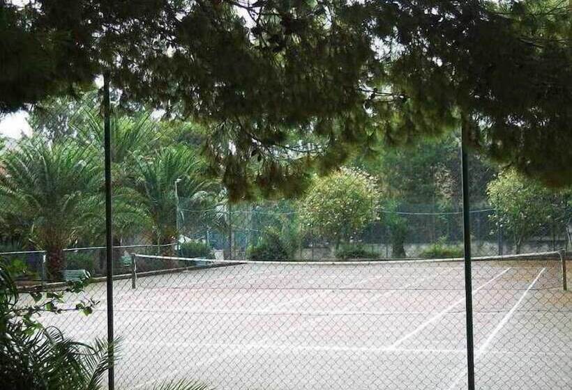 New Residence Azzolini