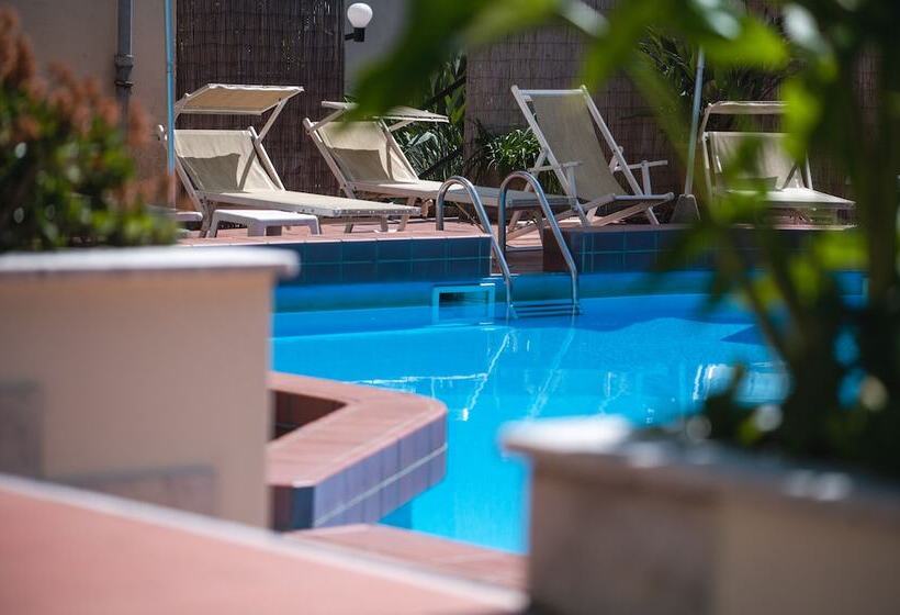 レジデンス Coccodrillo Hotel & Apartments