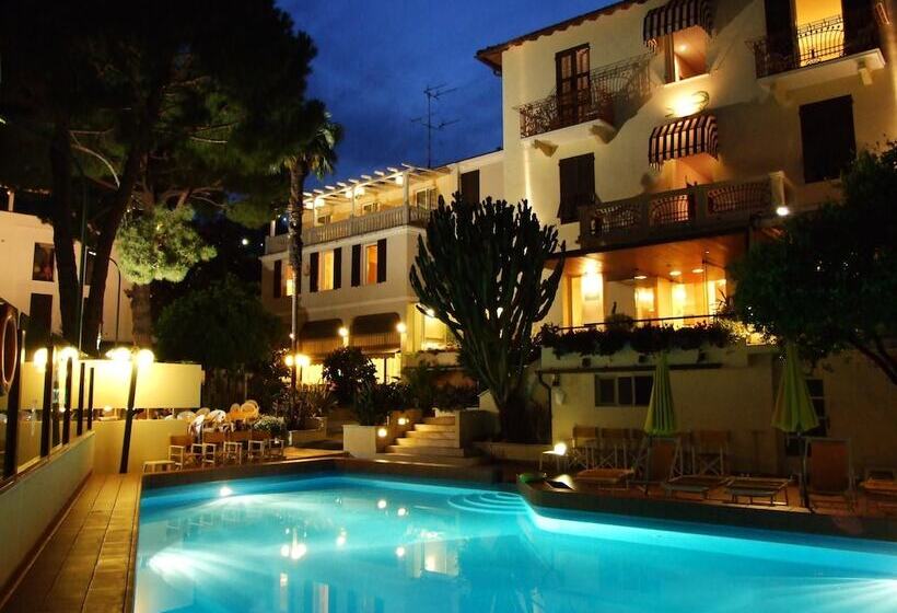 레지던스 Coccodrillo Hotel & Apartments