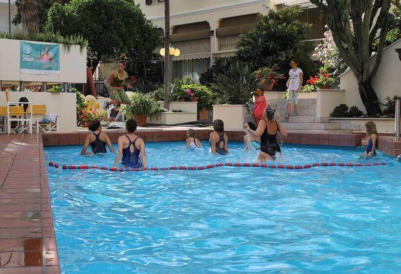 레지던스 Coccodrillo Hotel & Apartments