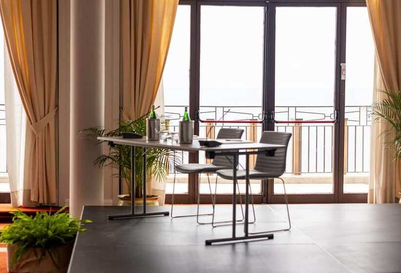 Unahotels Capotaormina