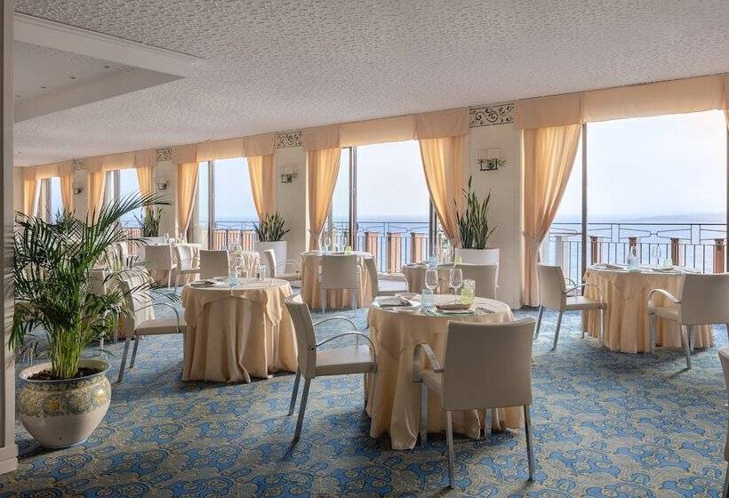 Unahotels Capotaormina