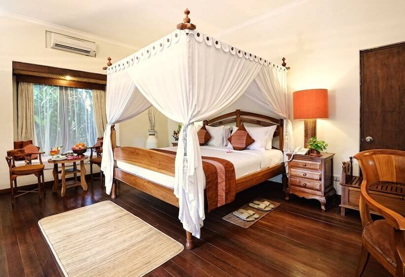 Diwangkara Beach Hotel And Resort