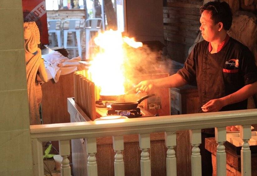 Diwangkara Beach Hotel And Resort