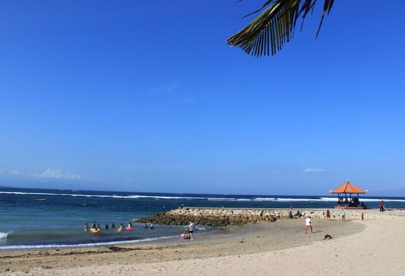 Diwangkara Beach Hotel And Resort