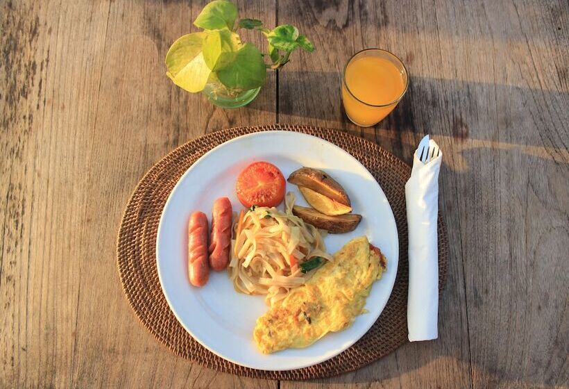 Diwangkara Beach Hotel And Resort