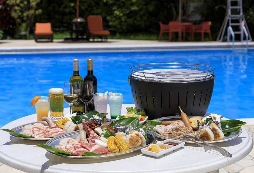 Doubletree By Hilton Hotel Naha Shuri Castle