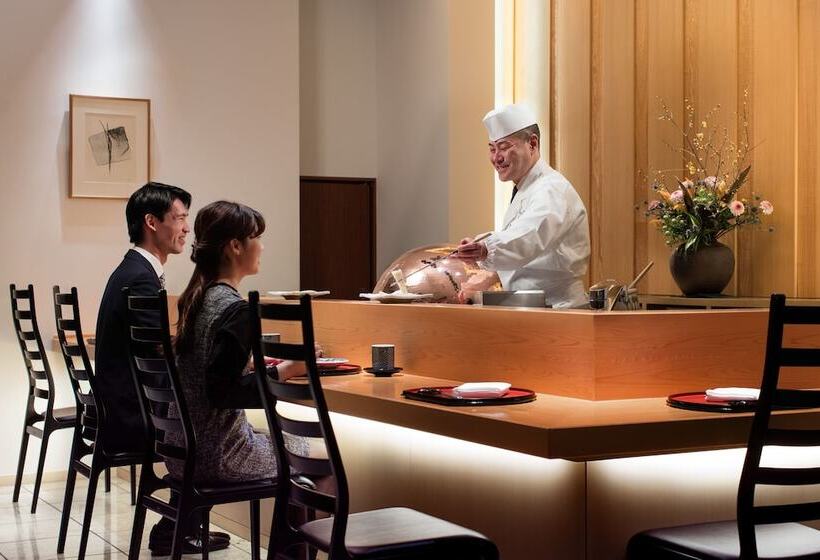فندق Courtyard By Marriott Tokyo Ginza