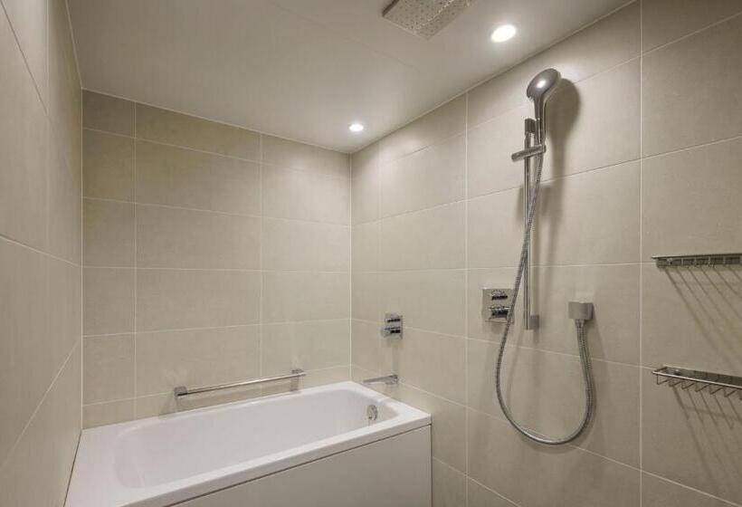 فندق Courtyard By Marriott Tokyo Ginza