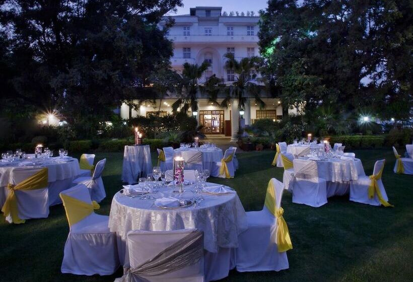 Отель Ambassador, New Delhi   Ihcl Seleqtions