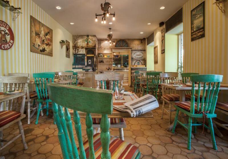 Отель Ambassador, New Delhi   Ihcl Seleqtions