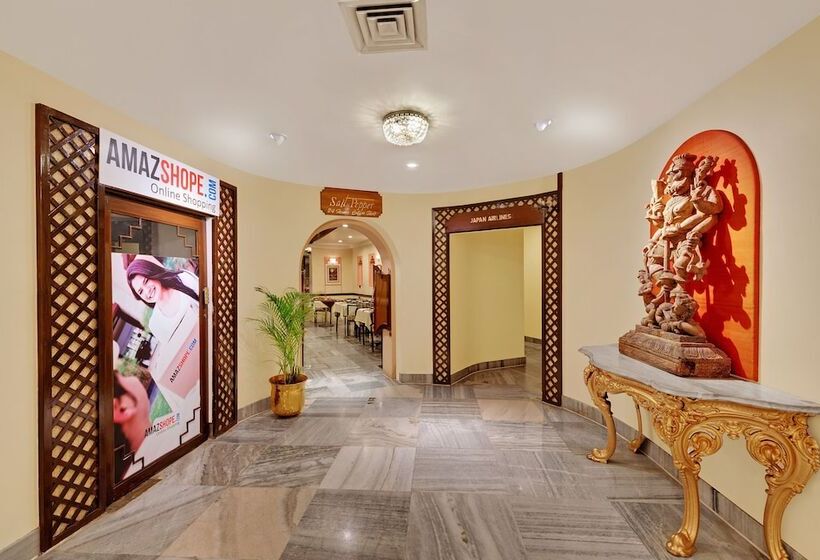 Отель Ambassador Pallava