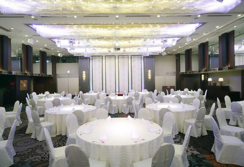 호텔 Ana Crowne Plaza Fukuoka, An Ihg