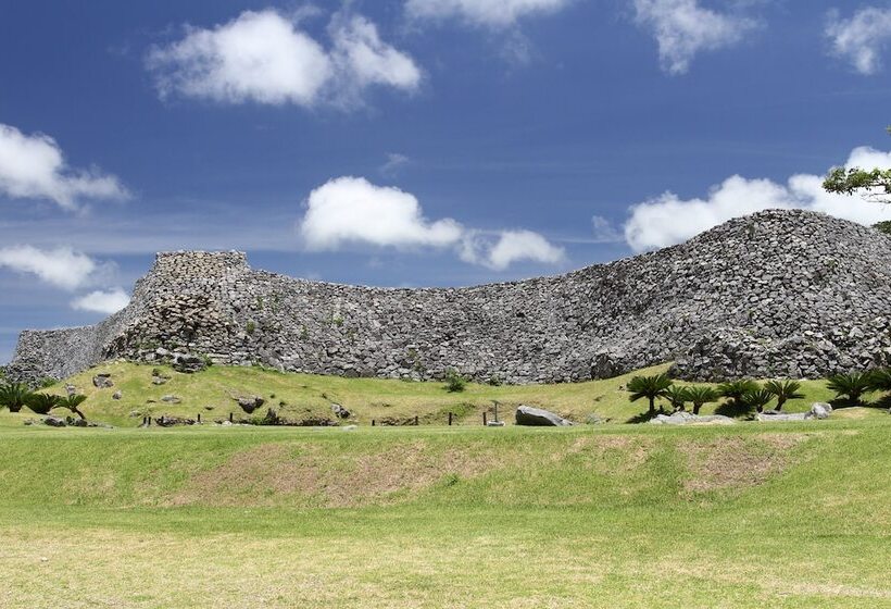 Отель Ana Intercontinental Manza Beach Resort, An Ihg