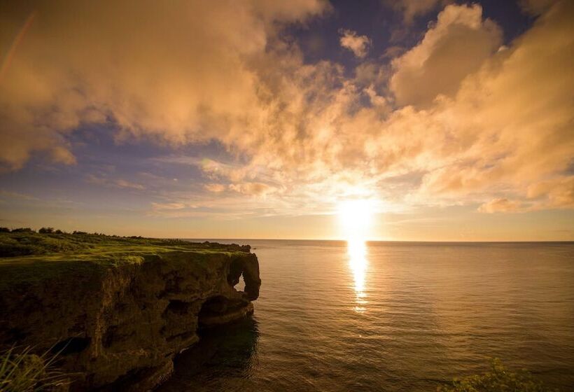 Отель Ana Intercontinental Manza Beach Resort, An Ihg