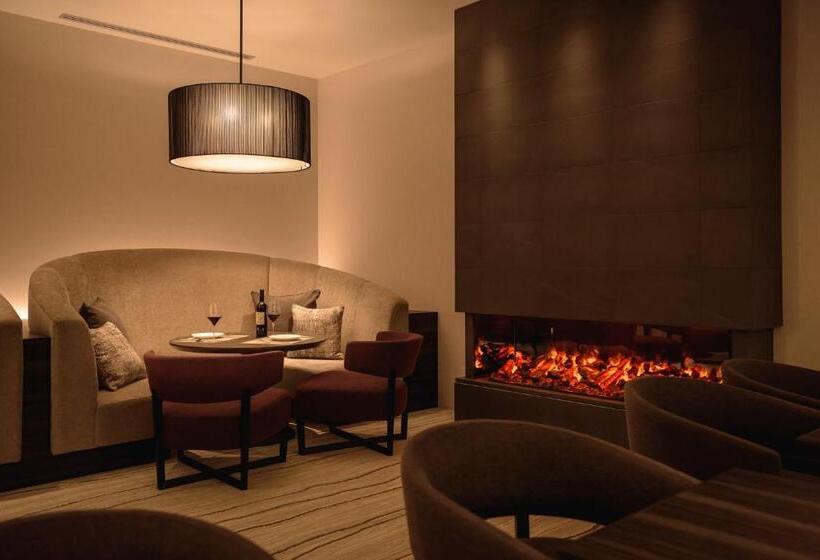 בית מלון כפרי Ana Crowne Plaza Sapporo, An Ihg