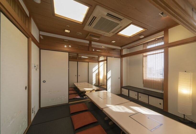 Apa Hotel Himeji Eki Kita