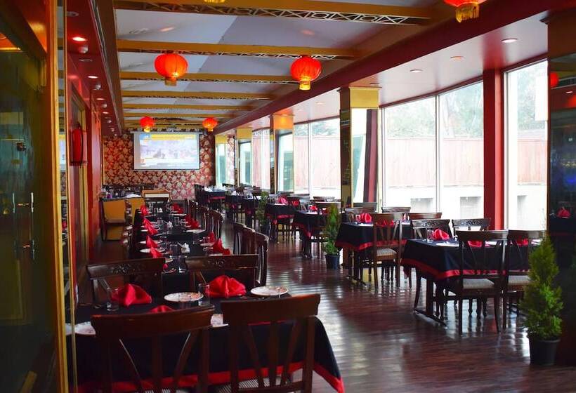 ホテル Asia One Earth