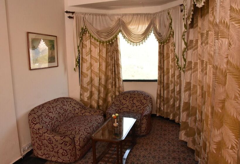 בית מלון כפרי Asia The Dawn