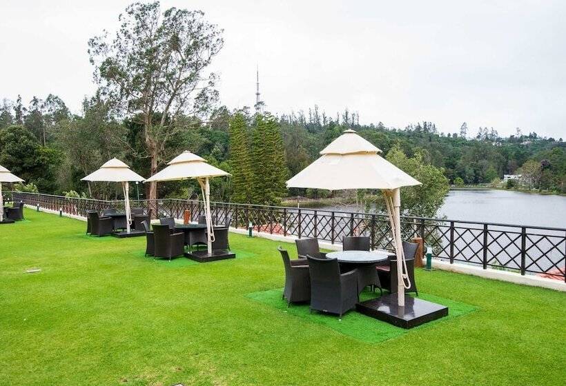 ホテル The Carlton Kodaikanal