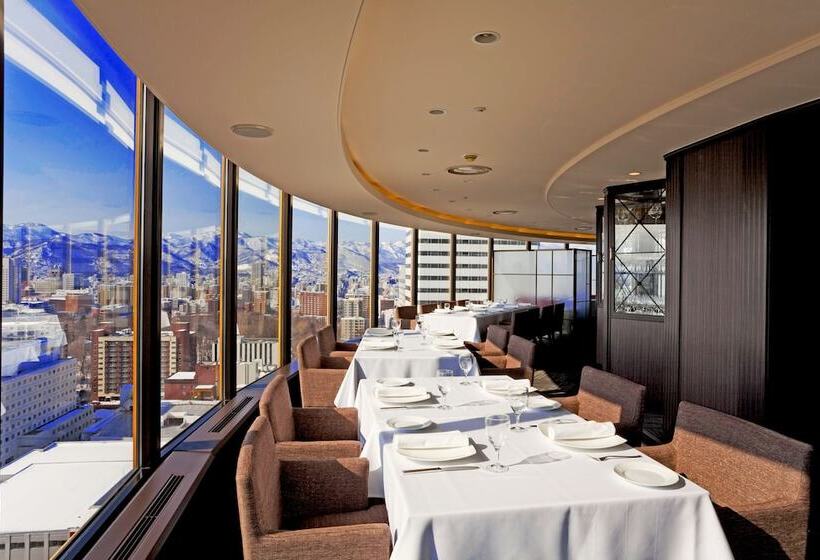 فندق Century Royal