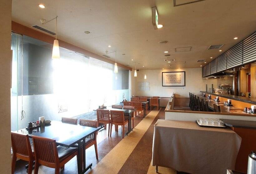 فندق Chitose Airport