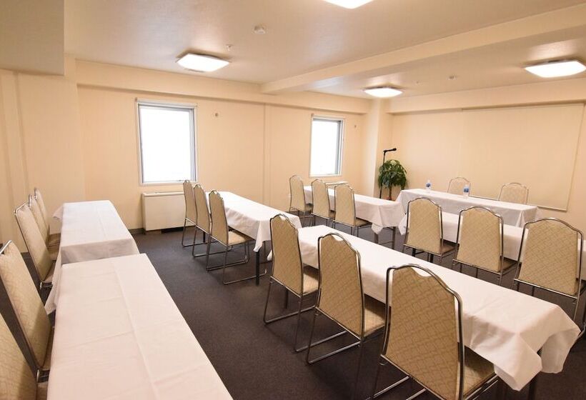 فندق Chitose Airport